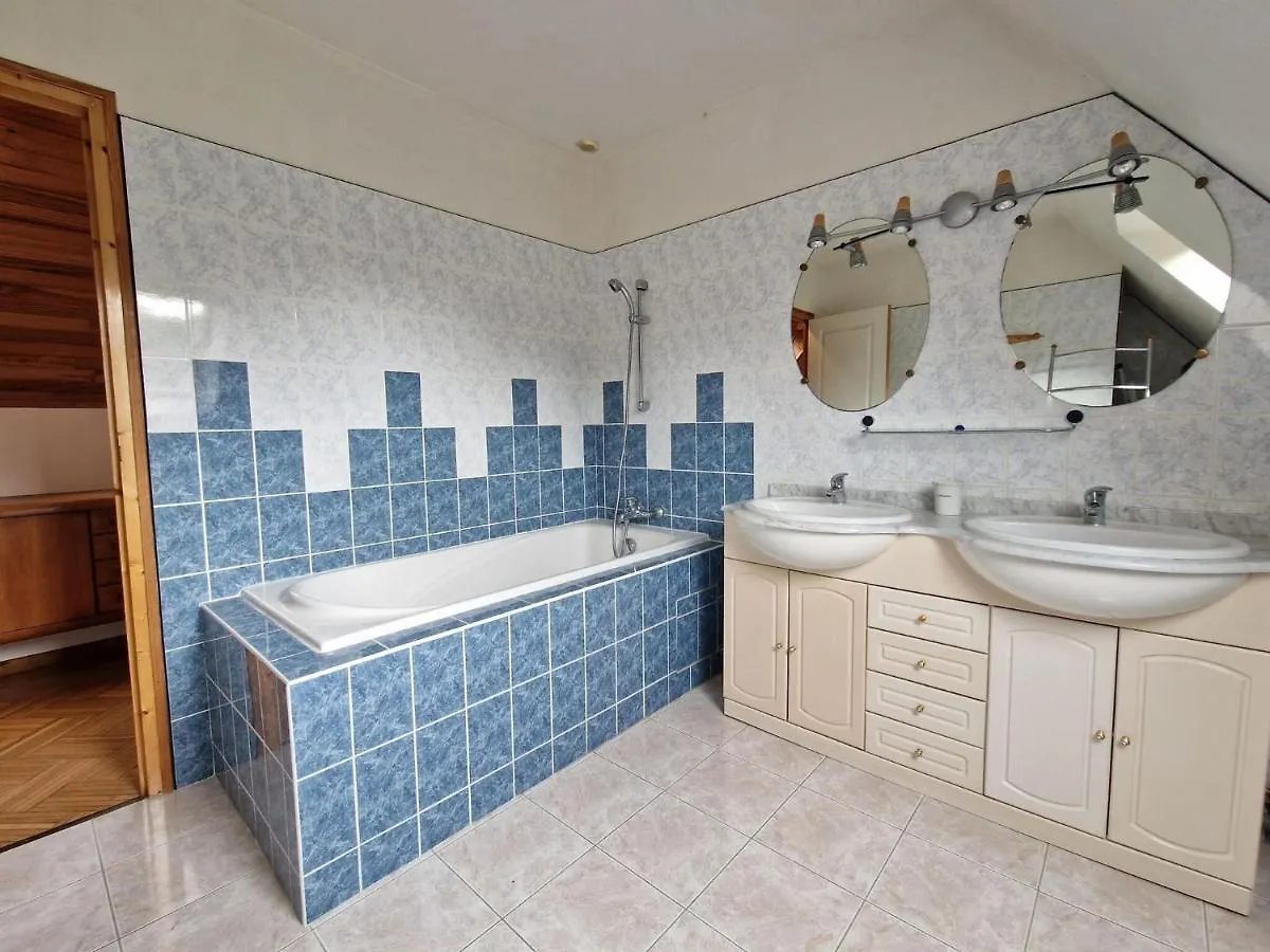 Semi-Detached House In The Castle Park, Benodet Villa 0*,  France